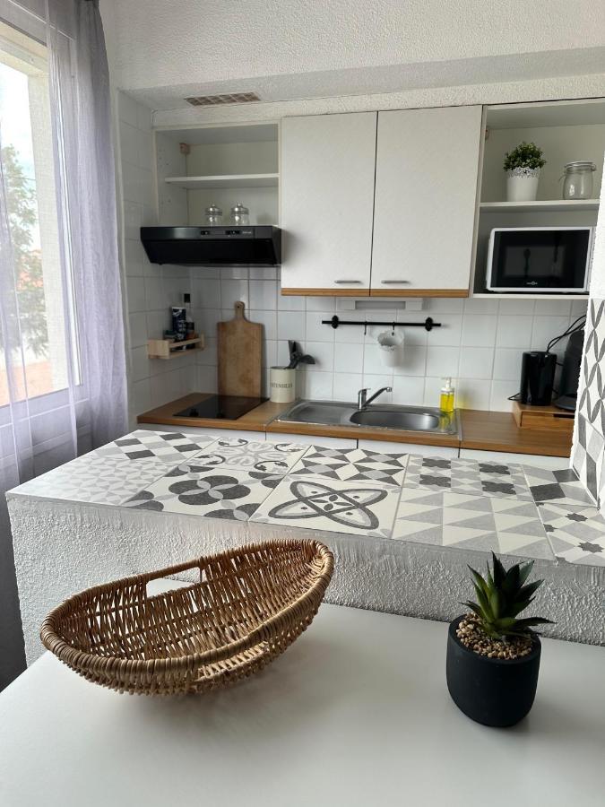 Charmant Studio Lumineux Florida Plage Daire Canet-en-Roussillon Dış mekan fotoğraf
